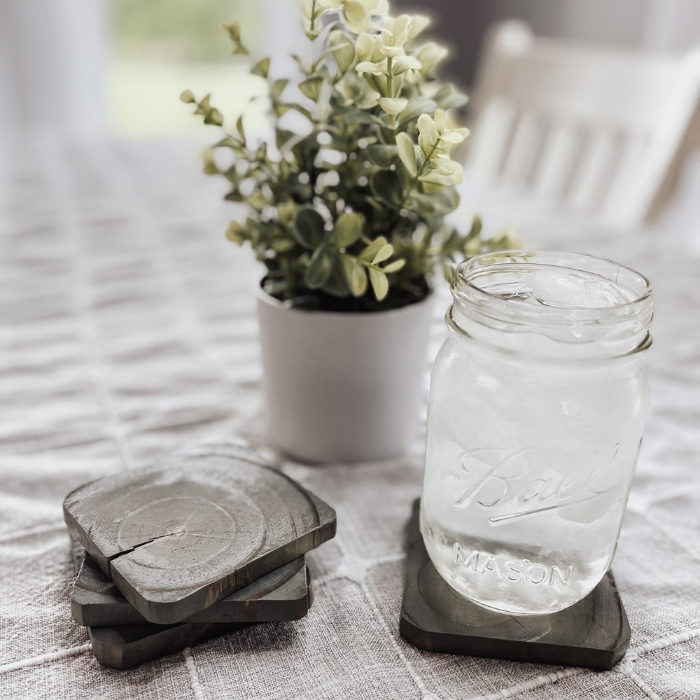 ✨Rustic farmhouse coasters✨